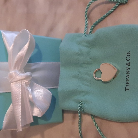SOLD Tiffany & Co. I LOVE YOU Heart Lock Pendant - Picture 2 of 7